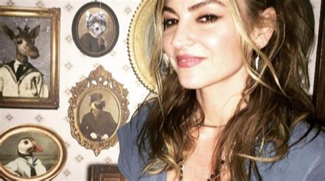 drea de matteo nude pics|Drea de Matteo Breasts, Bush Scene in New York, I Love You